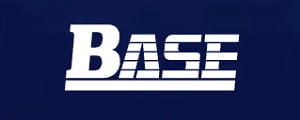 ベース